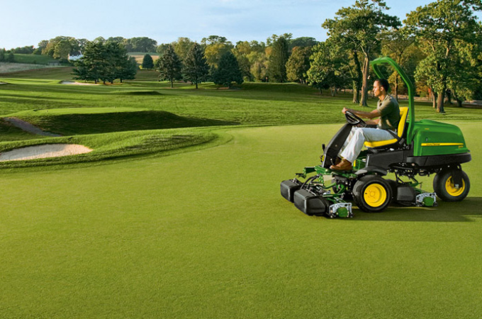 Top Questions That Are Least Answered About John Deere Golf Mowers