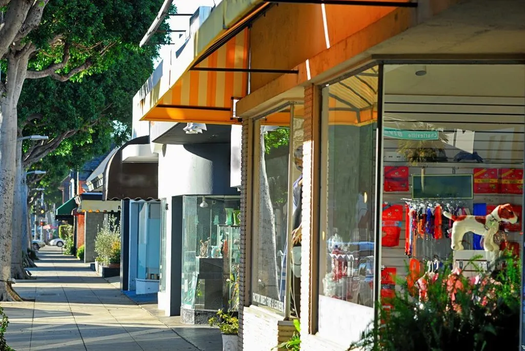 Pet store Franchising
