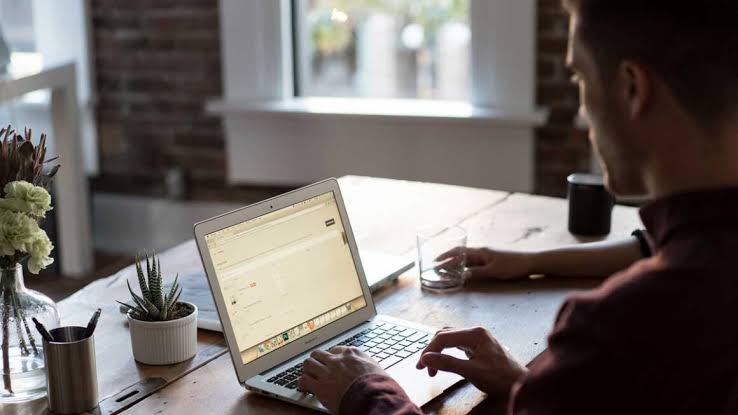Tech Hacks Every Business Owner Needs to Stop Wasting Time
