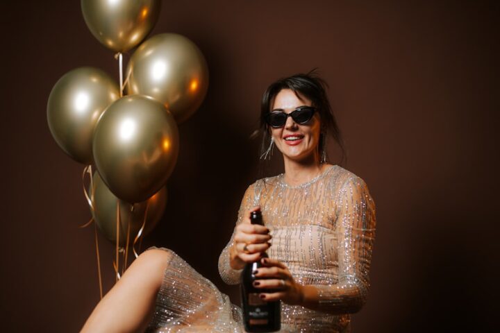 50th Birthday Gifts for Women: Meaningful Ideas She’ll Love