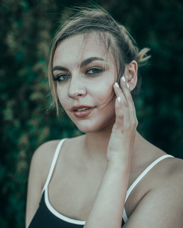 Best Moisturizer for Combination Skin: 5 Lightweight Formulas That Balance Without Greasing
