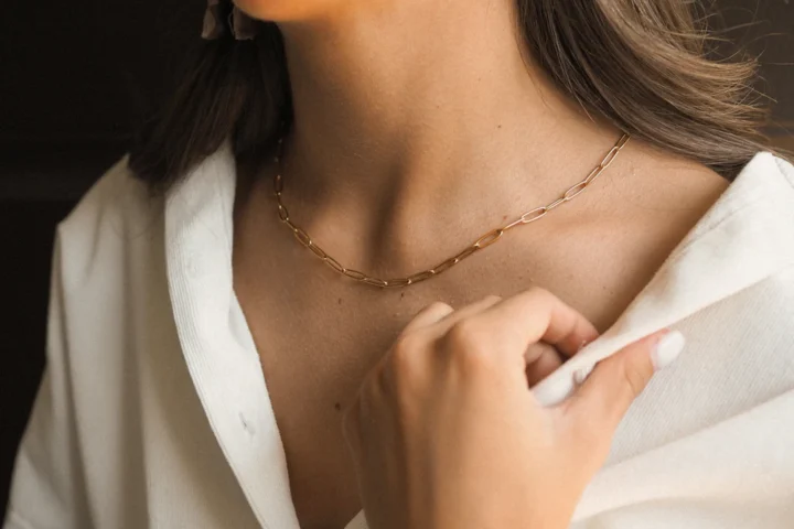 Best Jewelry for Virgo Women: Top Gift Picks