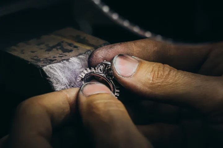 How to Measure Ring Size – Your Complete Guide