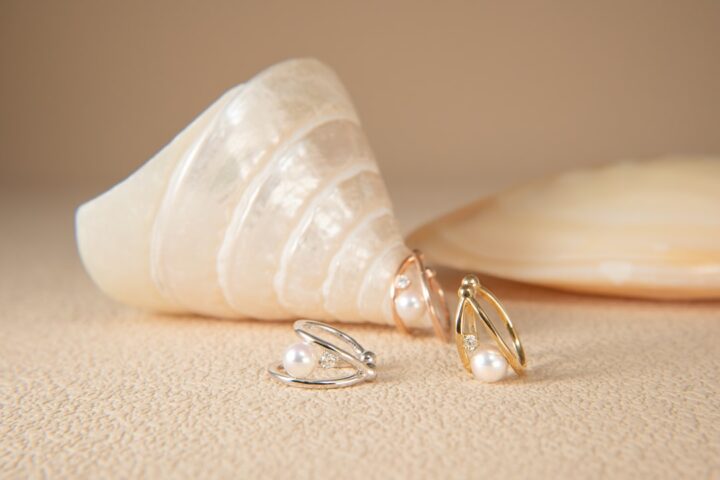 Luxury Jewelry Gifts for Women Under $500: 10 Elegant Pieces She Will Keep