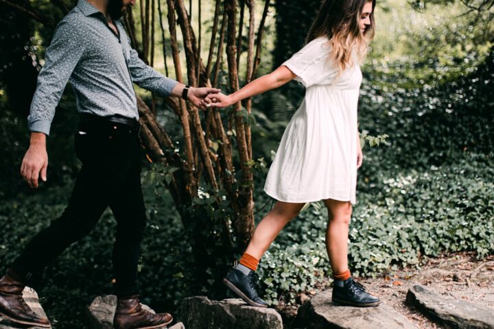 Virgo Soulmate: 5 Best Zodiac Matches & Love Gemstones