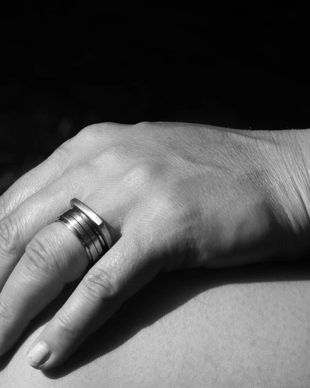 Gold or Silver? How to Find Your Skin Undertone