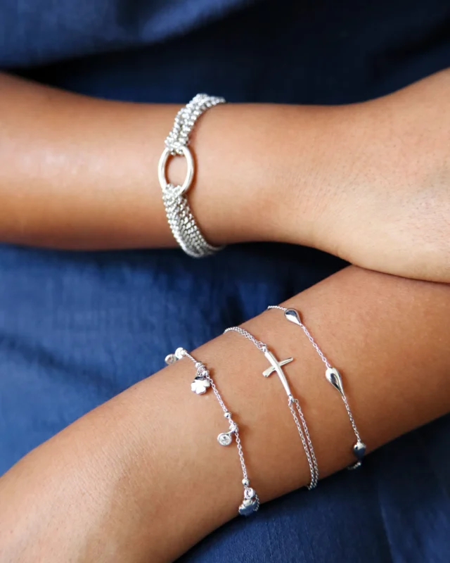 Bracelets for Women: Every Style, Size and How to Stack Them