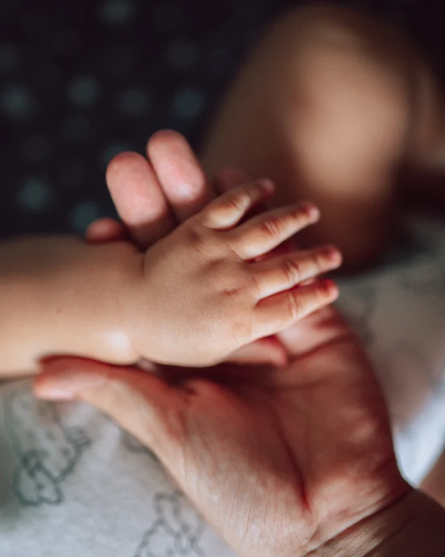 Jewelry for New Mothers: Push Present Ideas That Are Safe and Meaningful