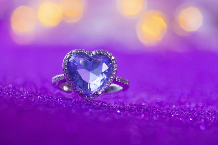 February Birthstone Rings: How to Choose an Amethyst Ring